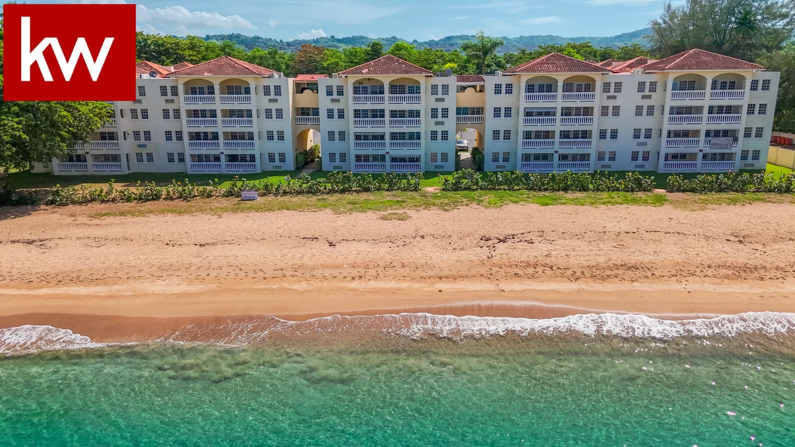 Cond. Sol y Playa, Apartamento en Rincon