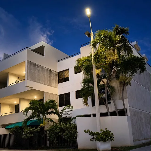 Paseo Del Rey Rent $1,700