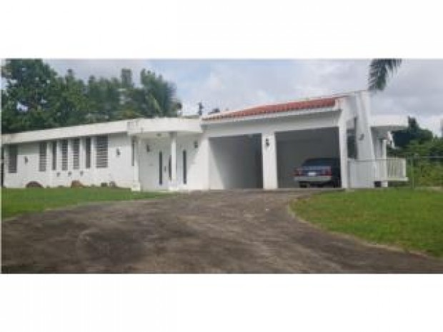 Urb. Villas De Monte Sol