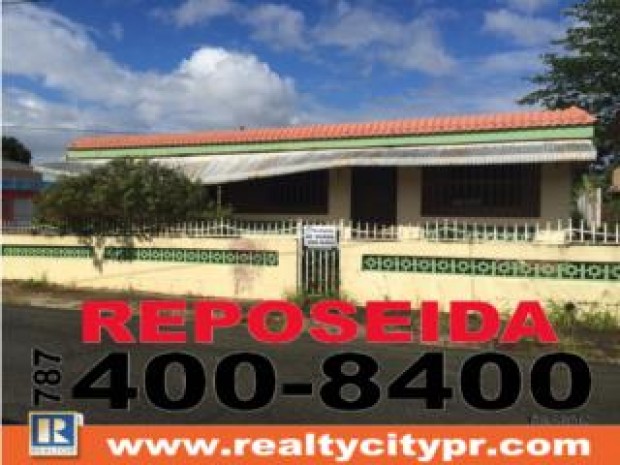 Las Pinas, Los Millones venta en Juncos, PR