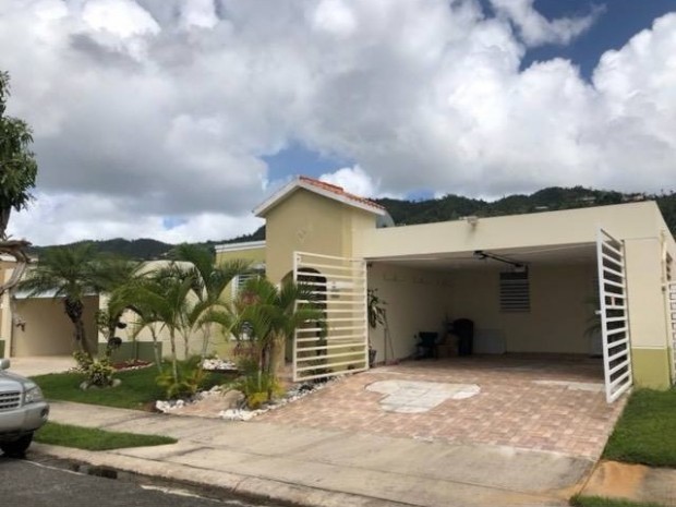Urb.lomas Del Sol venta en Gurabo, PR