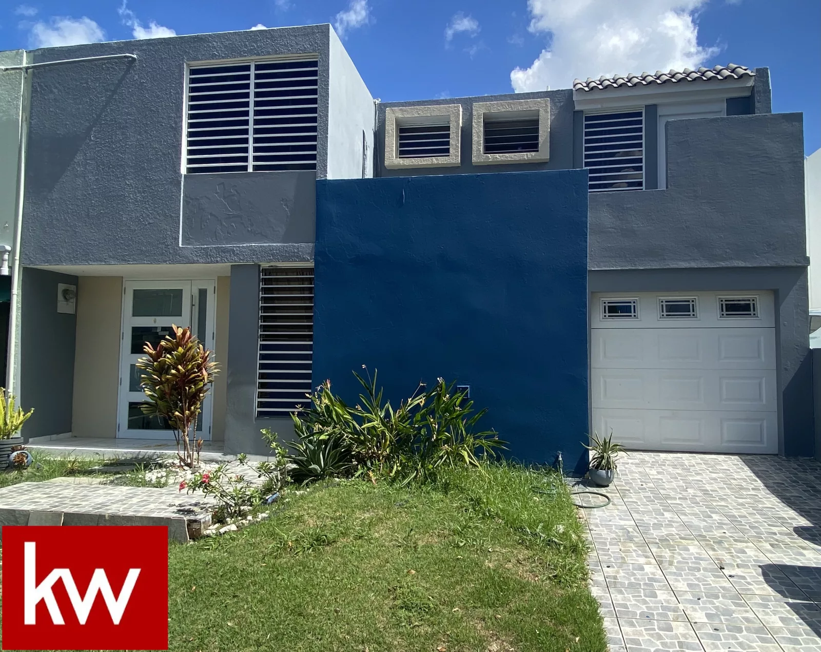 Urb. Torremolinos, Casa en Guaynabo