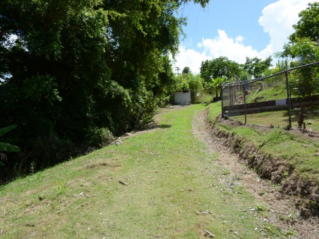 Bo. Rio Lajas Sect. Cuchillas venta en Toa Alta, PR