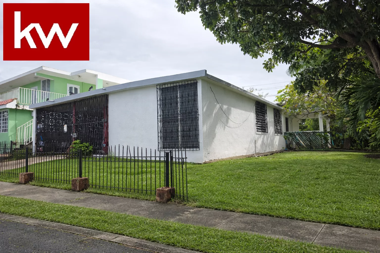 Urb. Bonneville Heights, Casa en Caguas