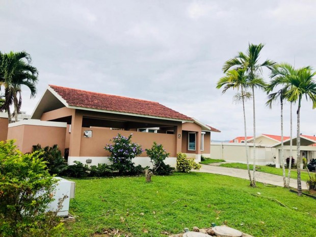 Sabanera Del Rio venta en Gurabo, PR