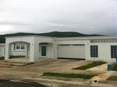 Urb. Hacienda Del Real..bella! venta en Coto Laurel, Ponce, PR