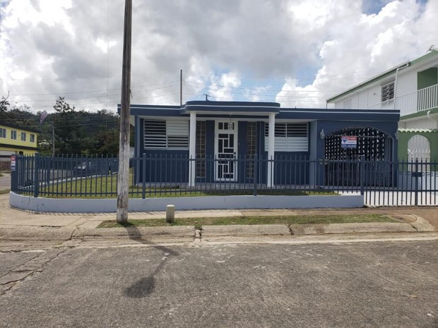 Villa Del Rey venta en Caguas, PR