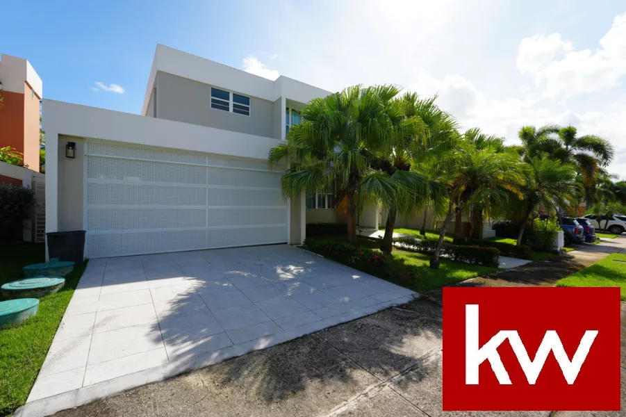 Urb. Paseo Las Olas - Dorado