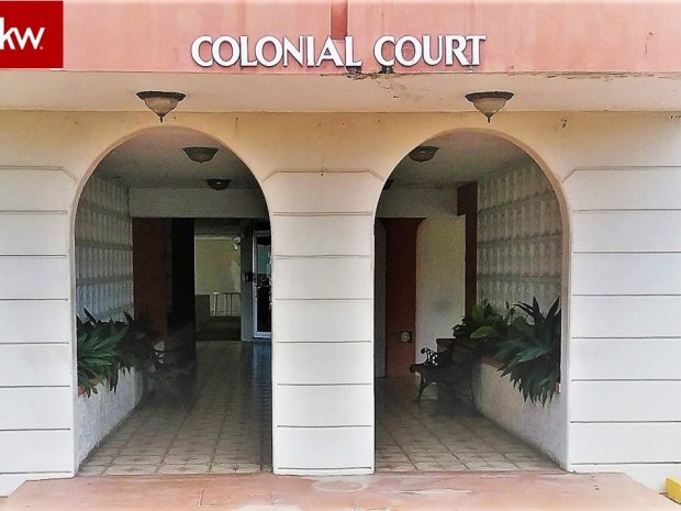 Colonial Court