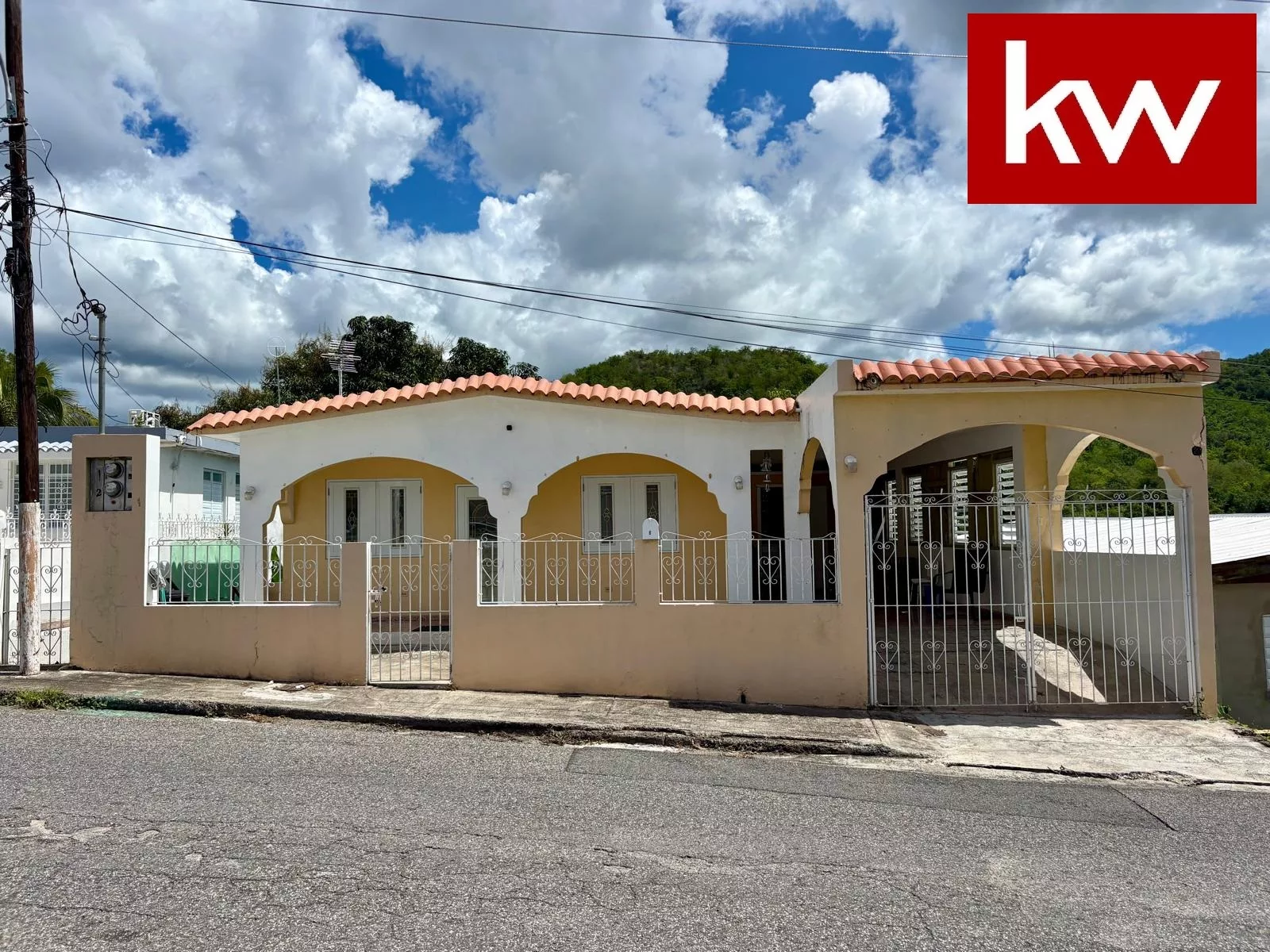 Bo. Pueblo, Casa en Coamo