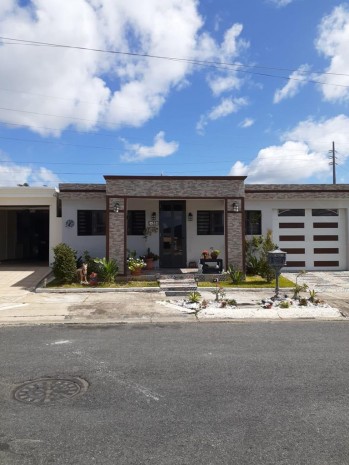 Urb Idamaris Gardens venta en Caguas, PR