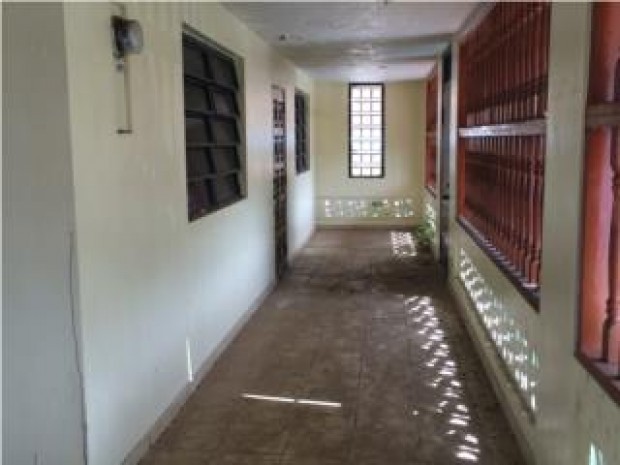 Las Pinas, Los Millones venta en Juncos, PR
