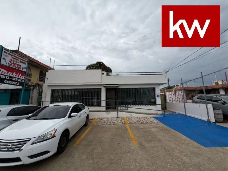 Bo. Espinosa, Propiedad Comercial en Vega Alta