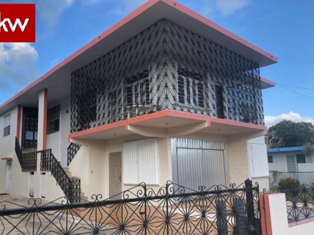 Bo. Chupacallos, Casa En Ceiba