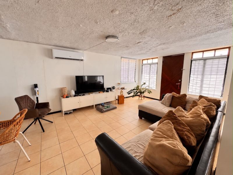 Casa en Ext. Villa Rica, bayamón - foto 2