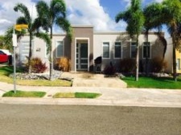 Urb. Estancias Del Sur venta en Juana Díaz, PR