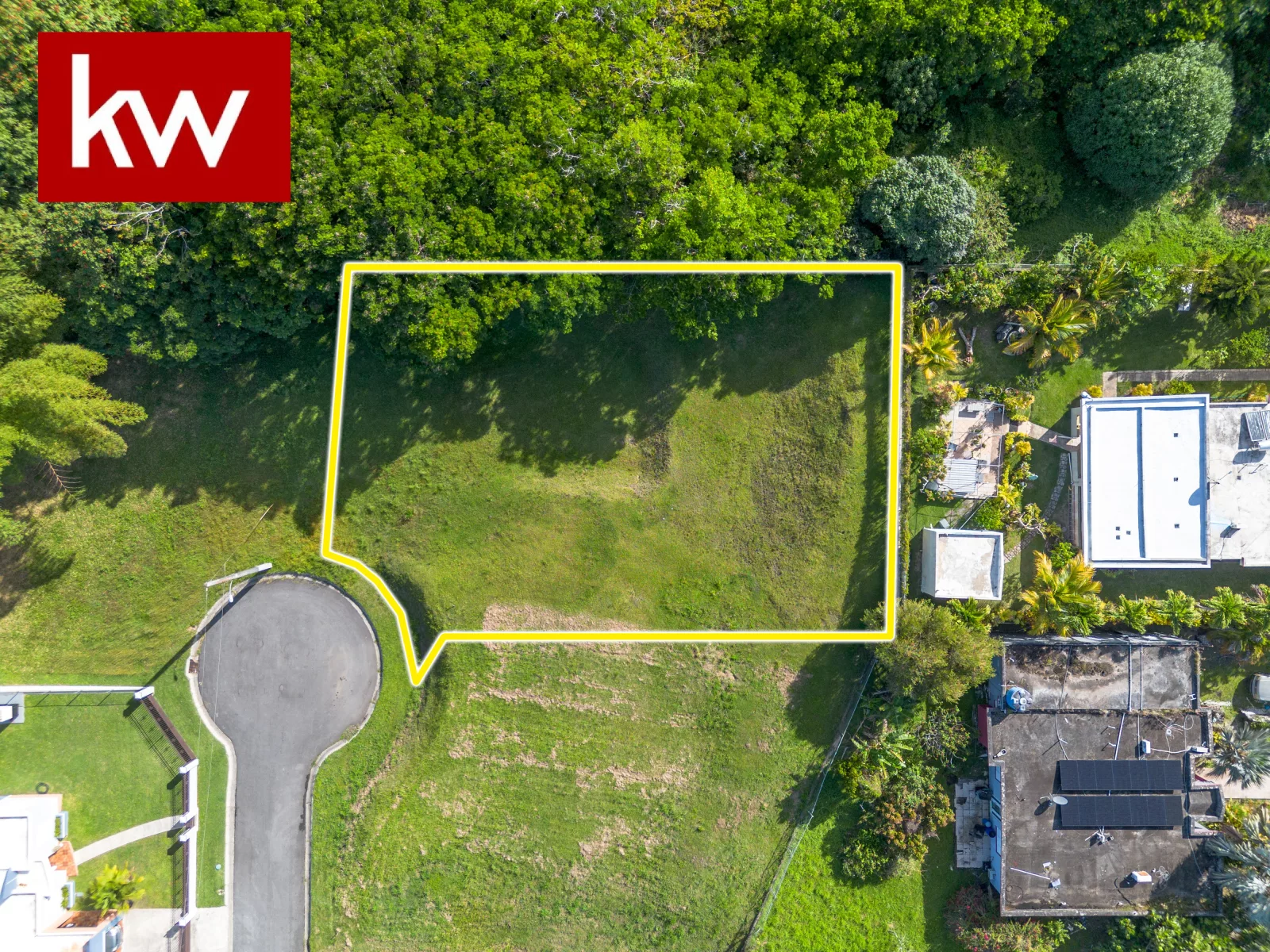 Bo. Florida, Terreno en San Lorenzo