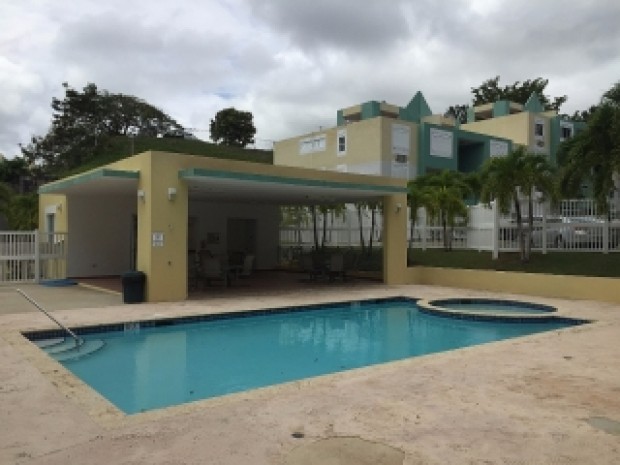 Cond. Tierra Del Sol venta en Humacao, PR