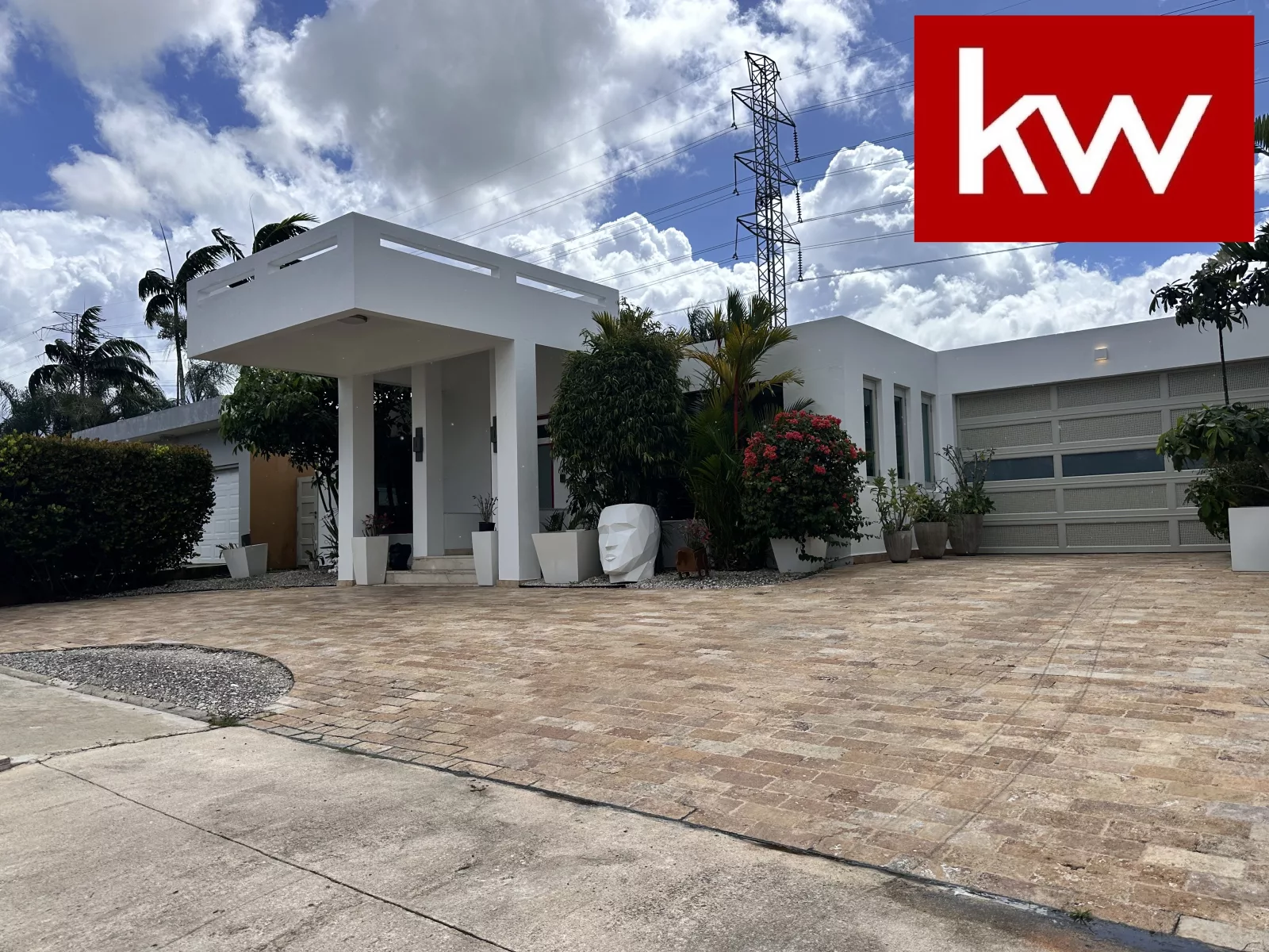 Urb. San Ignacio, Casa en San Juan