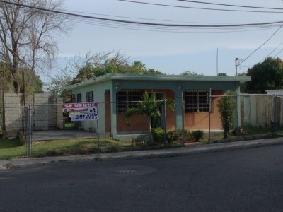 Comm. Aguilita D-187 venta en Juana Díaz, PR