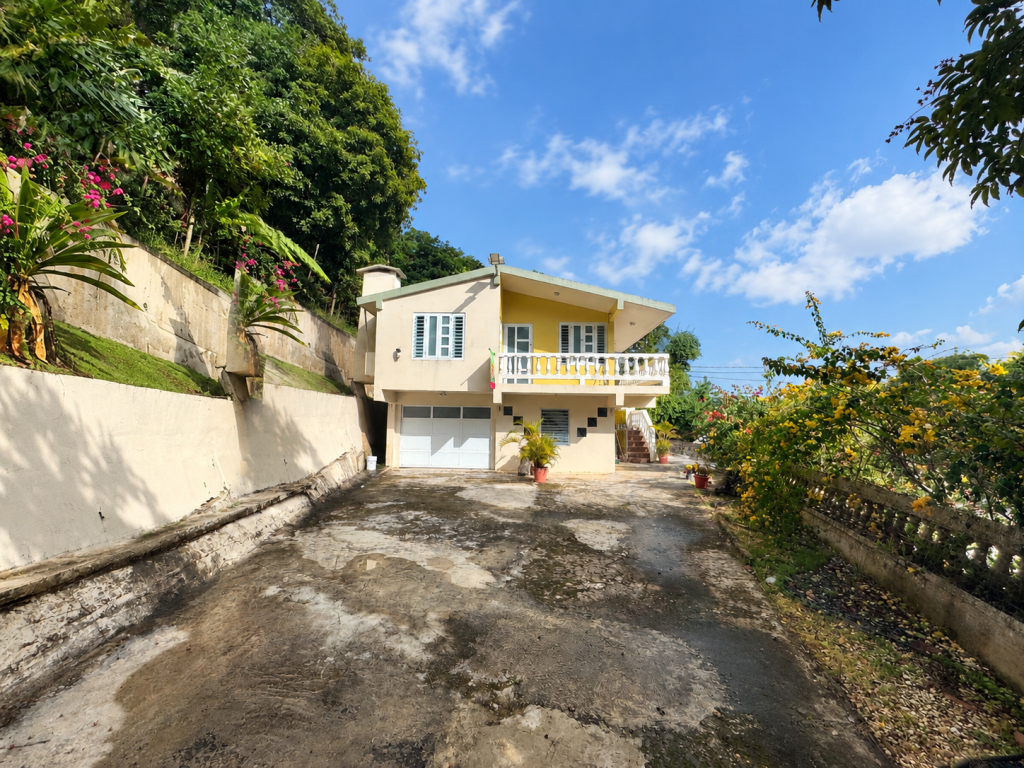 Bo Culebra Bajo, Cayey venta en Cayey, PR