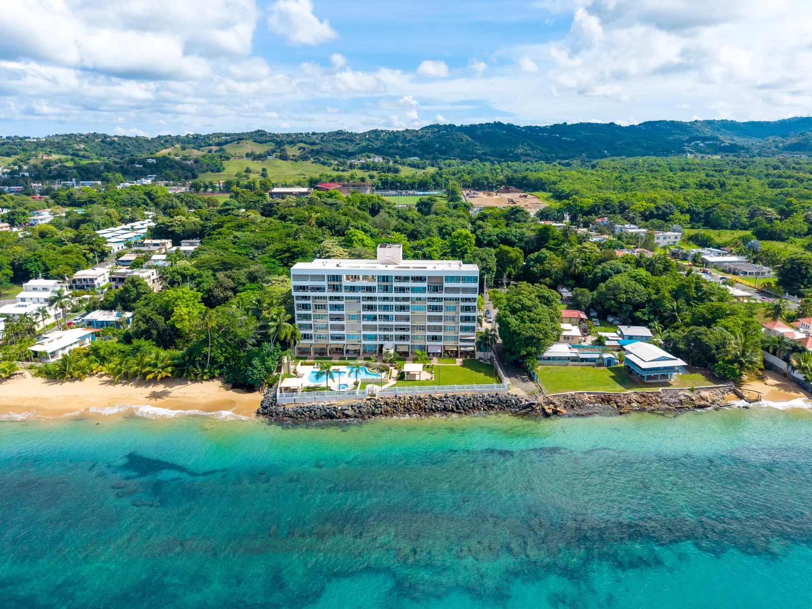 Apartamento en Cond. Pelican Reef, rincón - foto 2