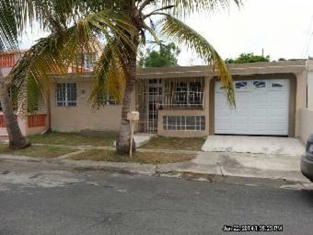 Ext. Punto Oro - Reposeída venta en Ponce, PR
