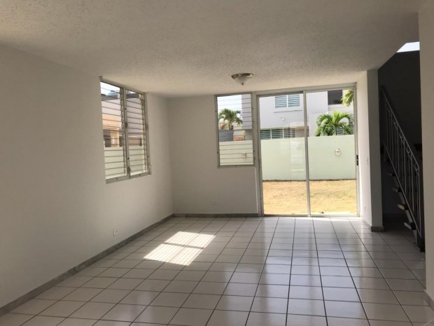 Urb. Camino Del Mar venta en Toa Baja, PR