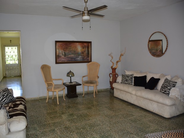 Urb. Doraville venta en Dorado, PR