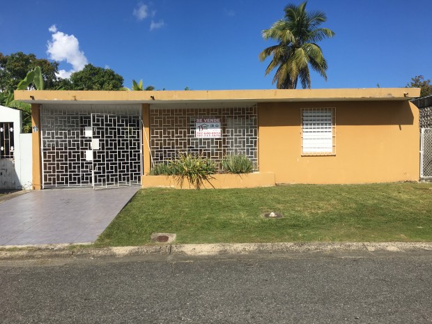 Country Club, Cuarta Sección venta en Carolina, PR