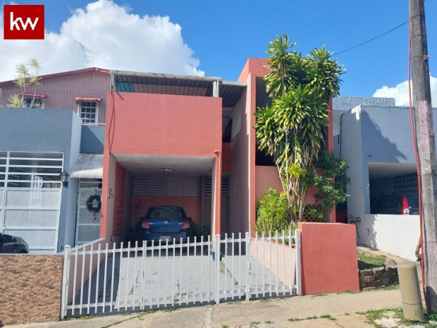 Urb. Jardines De San Lorenzo