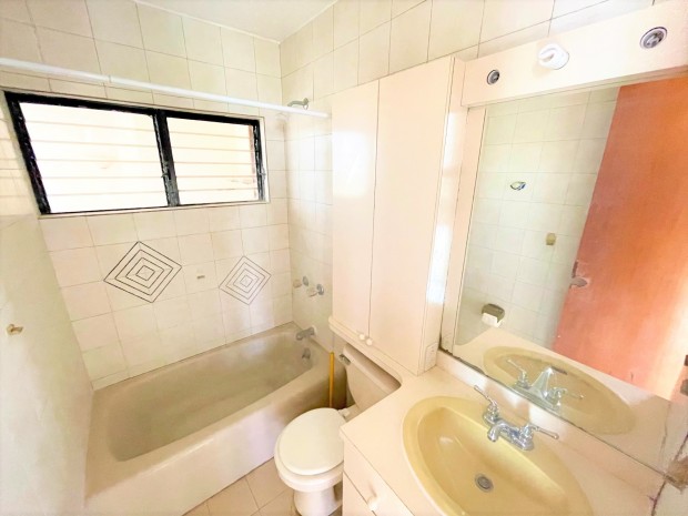 Cond. El Embajador * Inversion venta en Ponce, PR