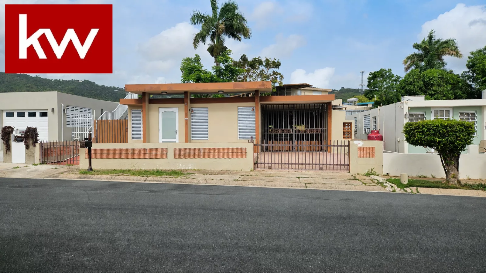 Urb. Villa Nueva, Casa en Caguas