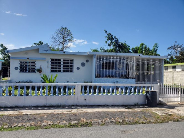 Bo Florida venta en San Lorenzo, PR