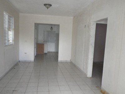 Santa Olaya venta en Bayamón, PR