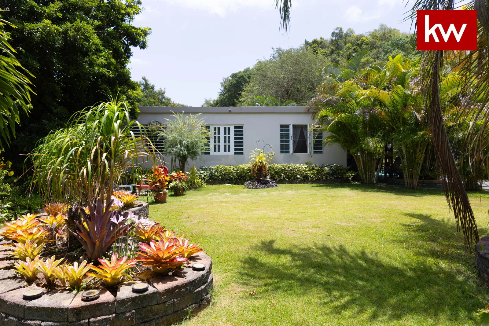 Bo. Cotto, Casa en Manatí