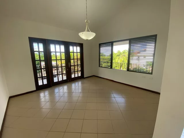 Casa en Urb. Roble Valley, humacao - foto 11