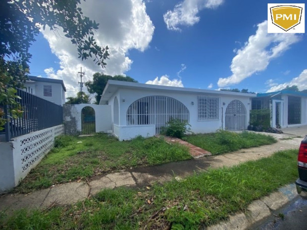 Casa En Urb. Villa Contesa