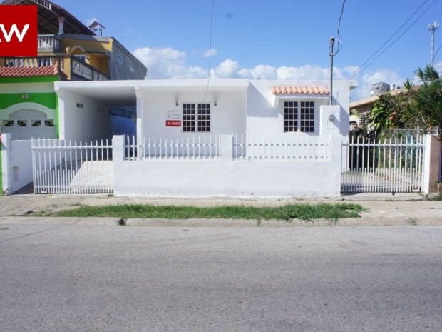 Urb. La Fe, Casa En Juana Diaz