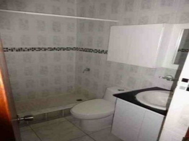 Urb.  La Riviera venta en San Juan, PR
