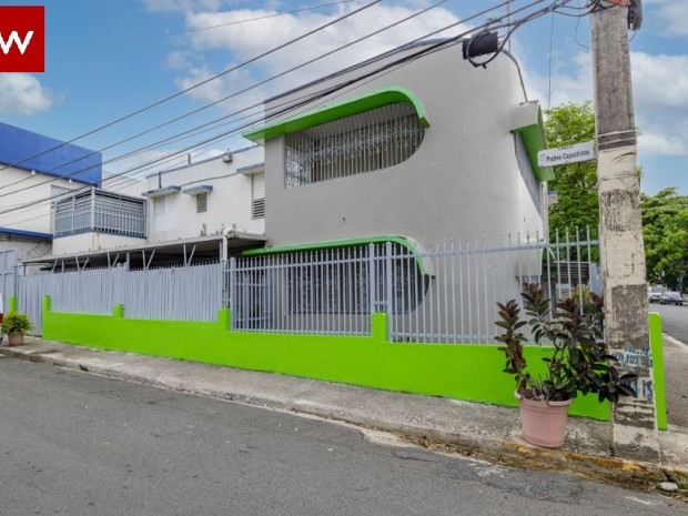 Calle Arzuaga, Local Comercial