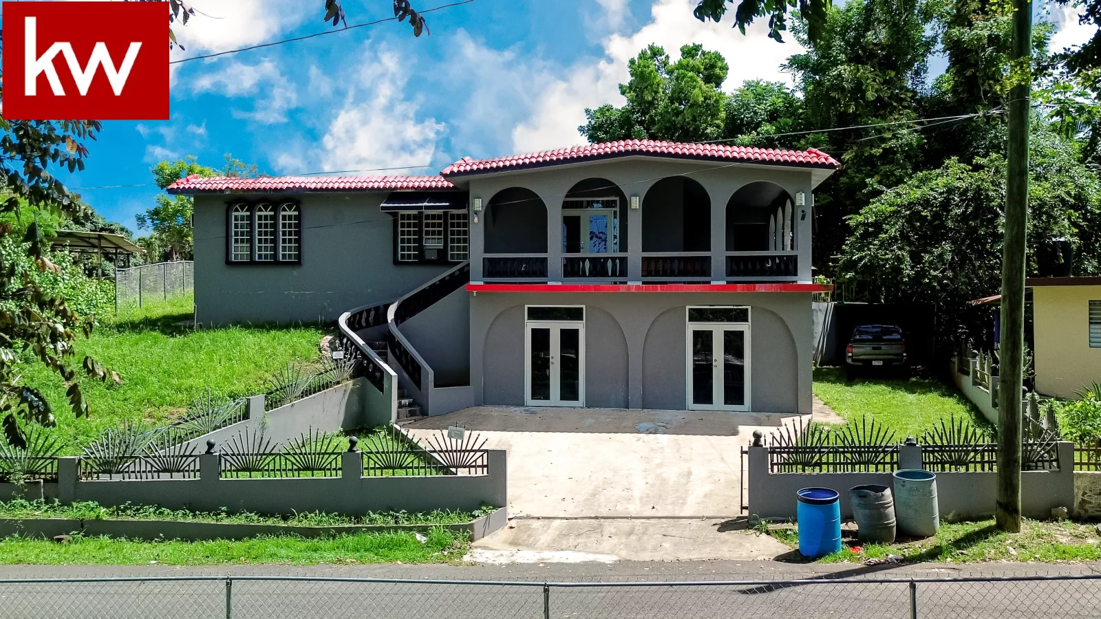 Bo. Hoyamala, Casa en San Sebastian