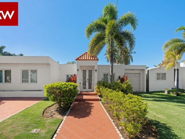 Casa En Urb. Dorado Del Mar