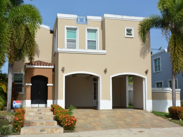 Urb. Las Palmas De Cerro Gordo venta en Vega Alta, PR