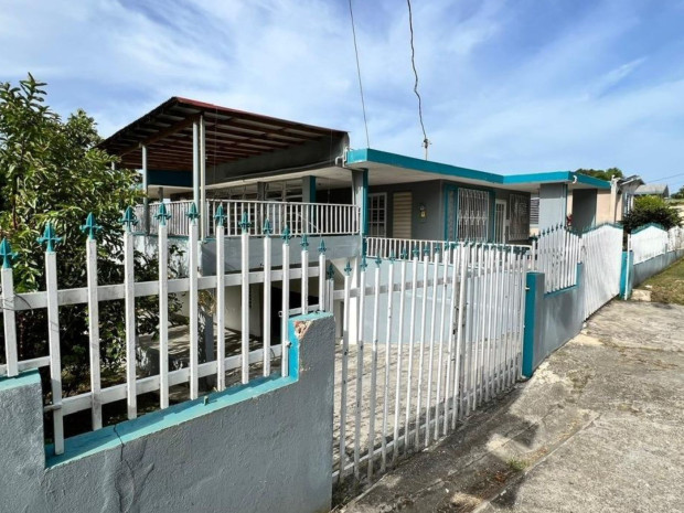San Sebastian Bo Robles venta en San Sebastian, PR