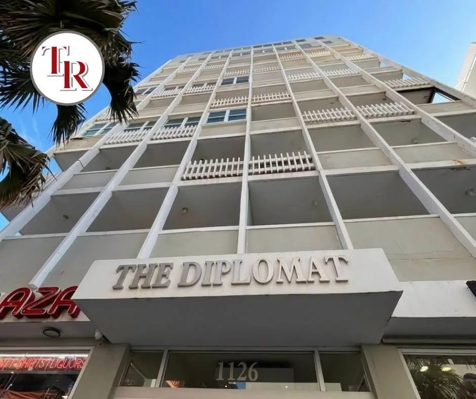 Condominio The Diplomat