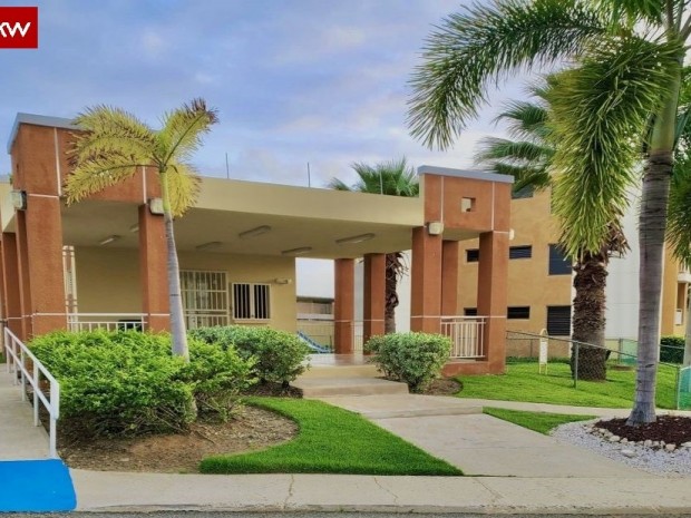 Cond. Paseo Esmeralda