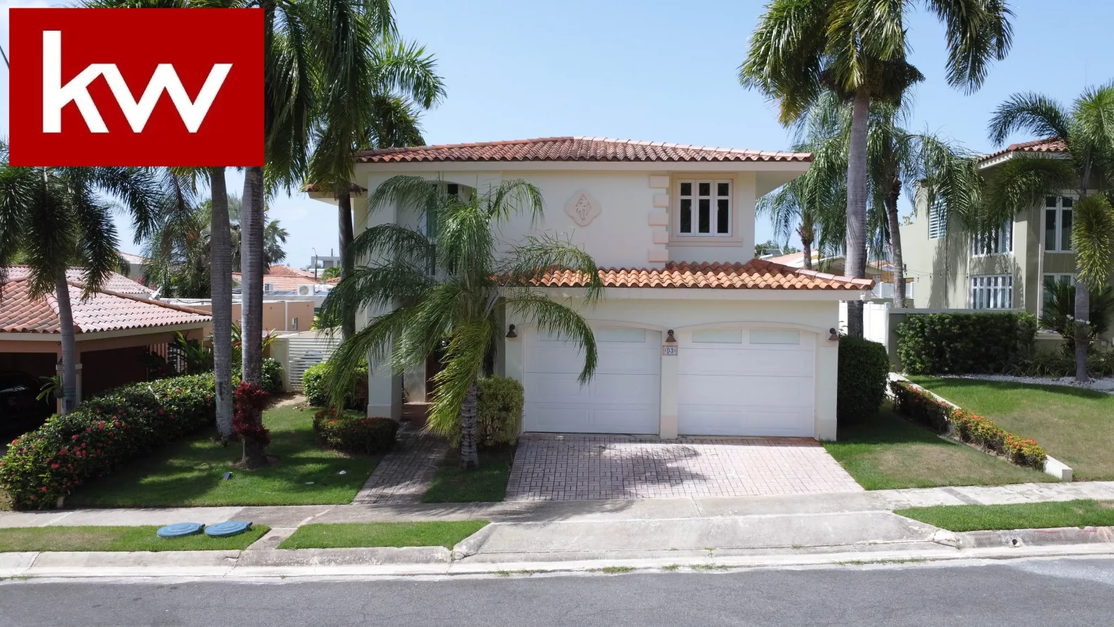 Urb. Grand Palm, Casa En Vega Alta
