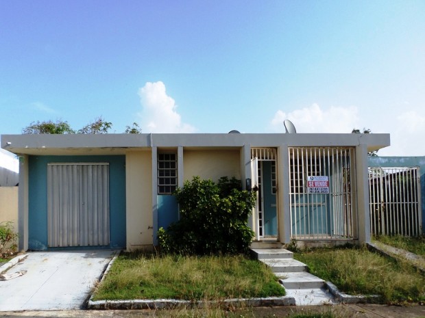 Vista Azul B21 venta en Arecibo, PR