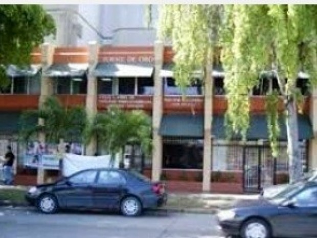 Cond Torre De Oro